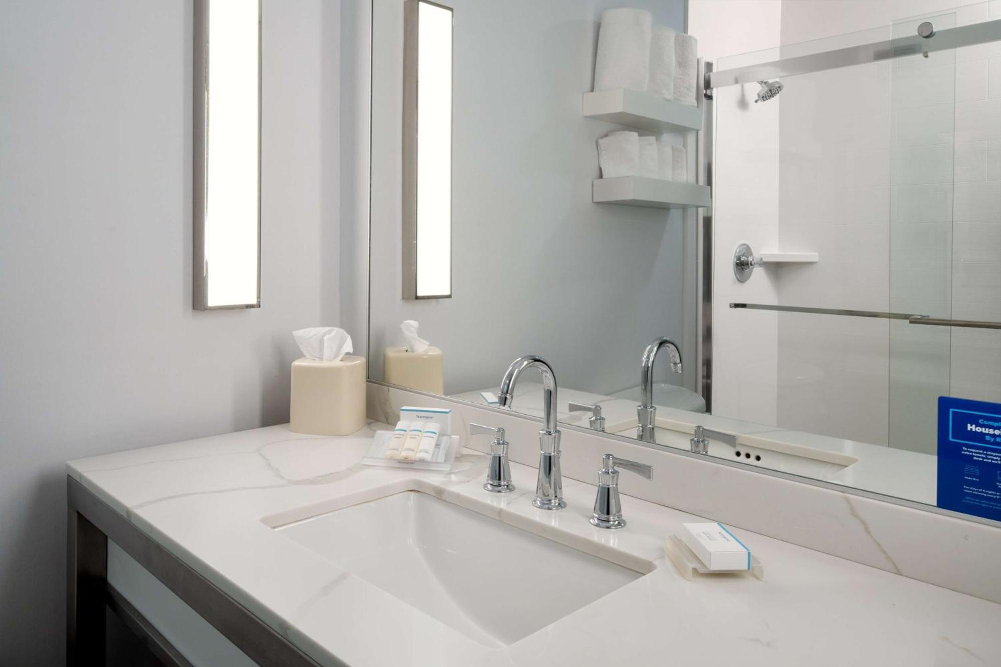 Hilton Garden Inn Folsom Luaran gambar