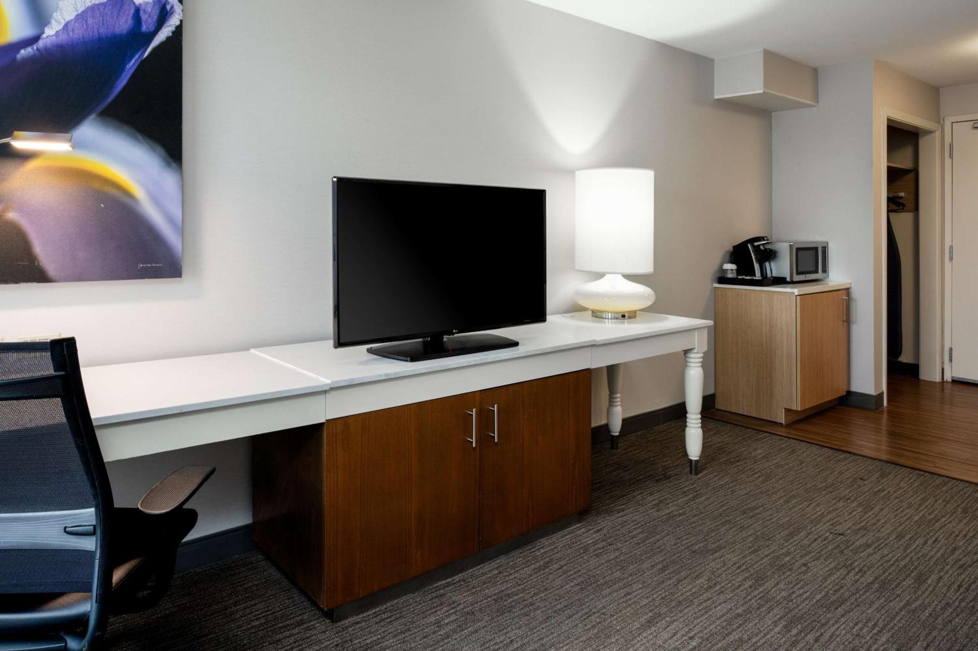 Hilton Garden Inn Folsom Luaran gambar