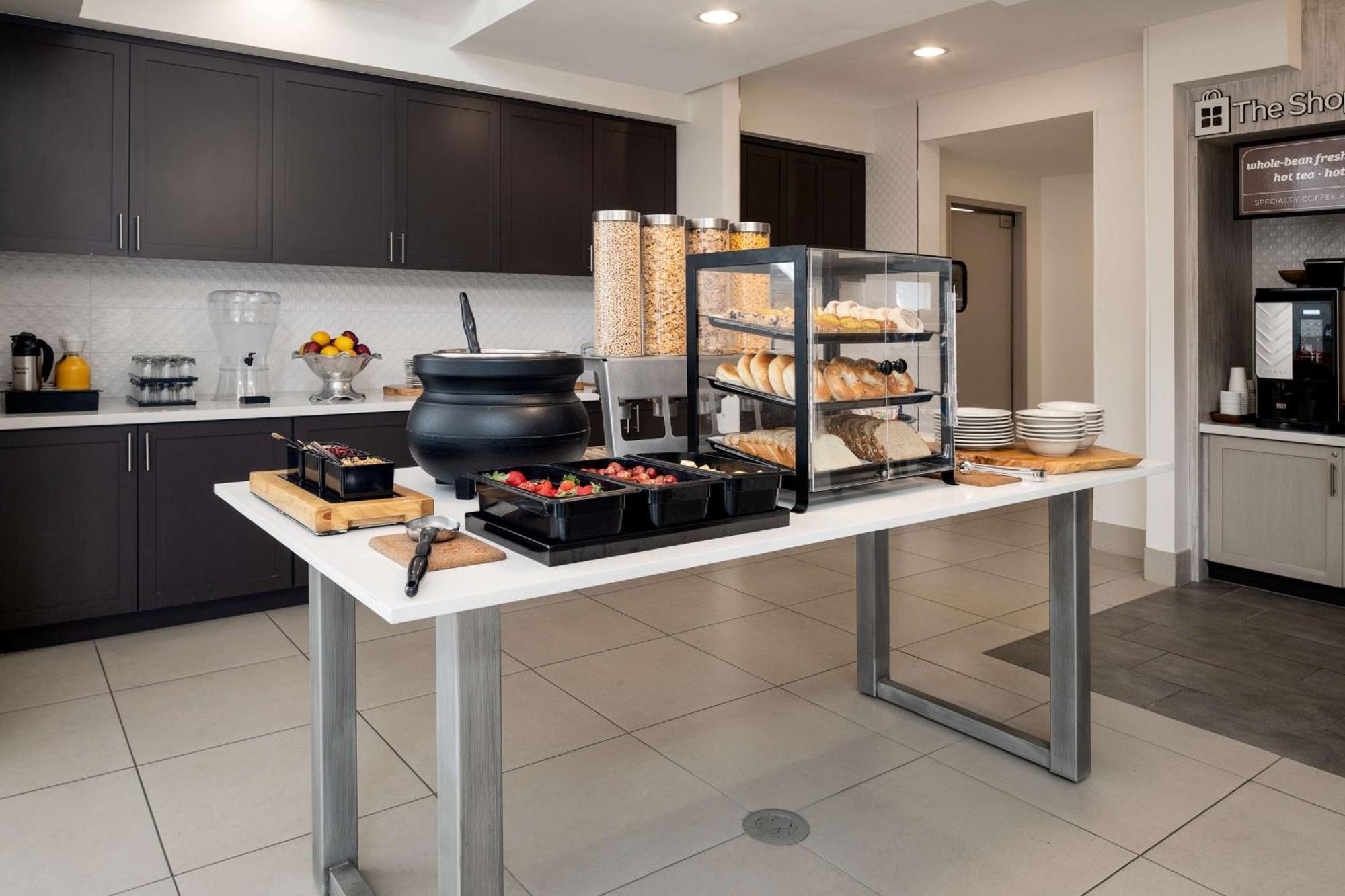 Hilton Garden Inn Folsom Luaran gambar