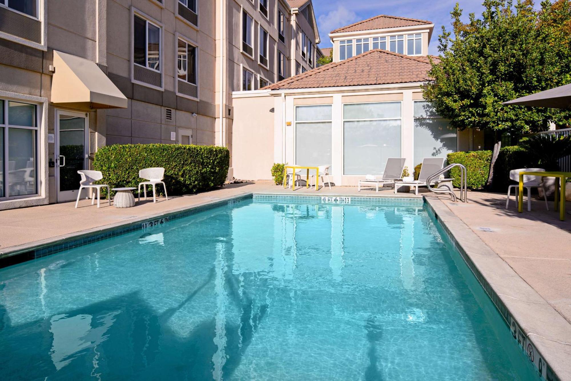 Hilton Garden Inn Folsom Luaran gambar